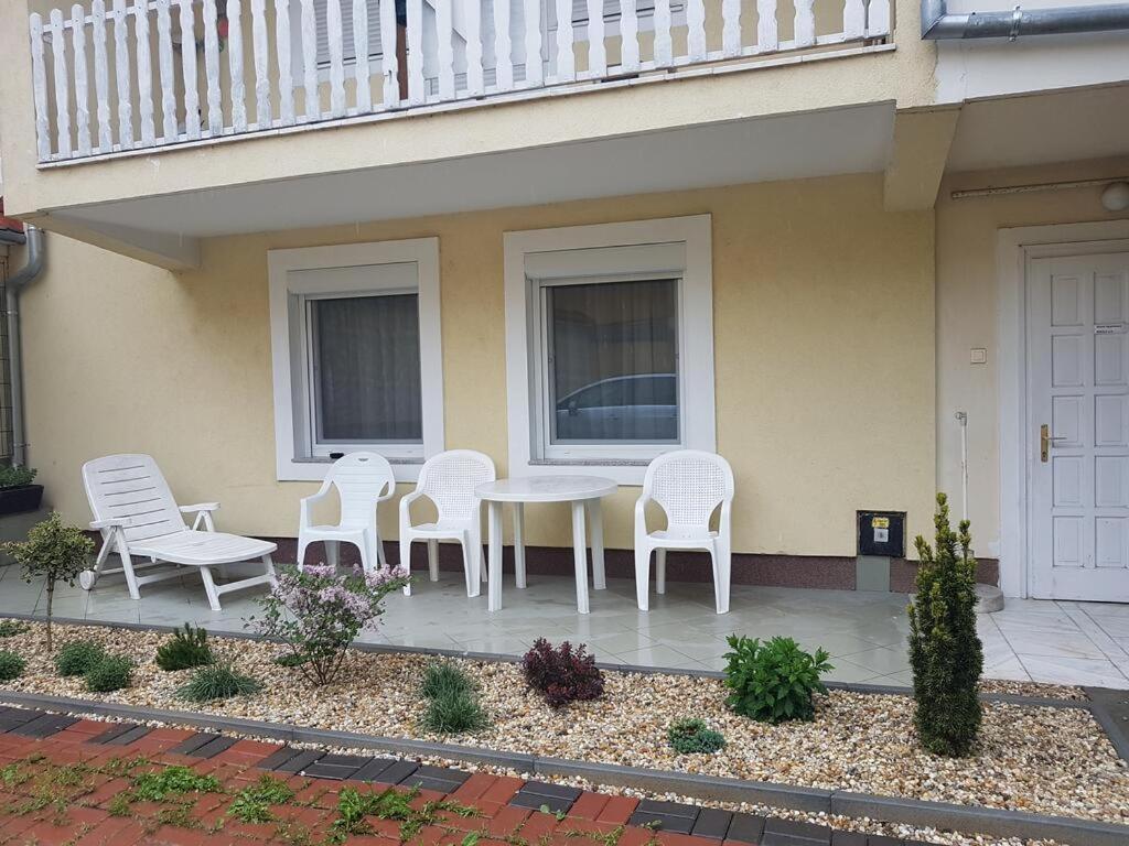 Centrum 2 Apartmanok Hévíz Exterior foto